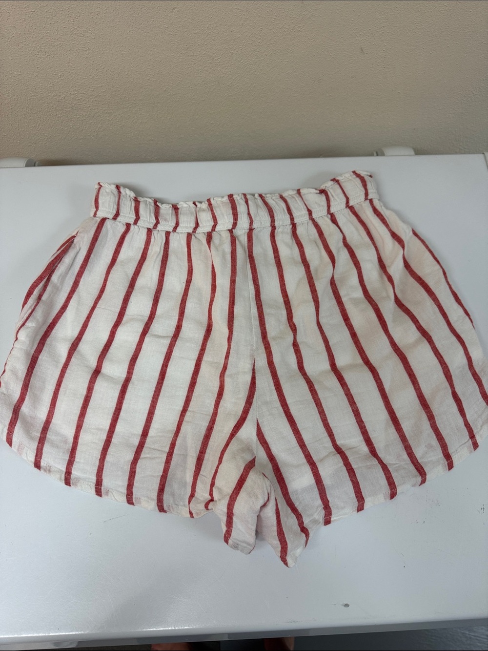 Striped Red & White Women’s Casual Drawstring Shorts